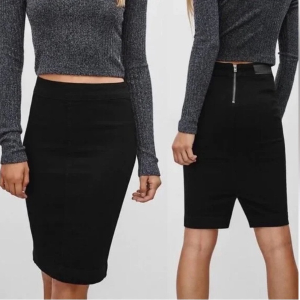 Aritzia Black Denim Skirt